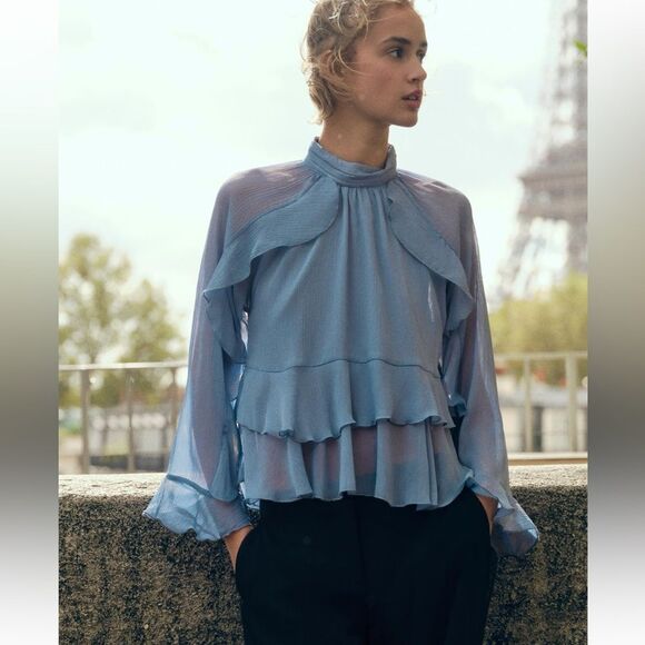 Zara ruffle blouse - Picture 1 of 5